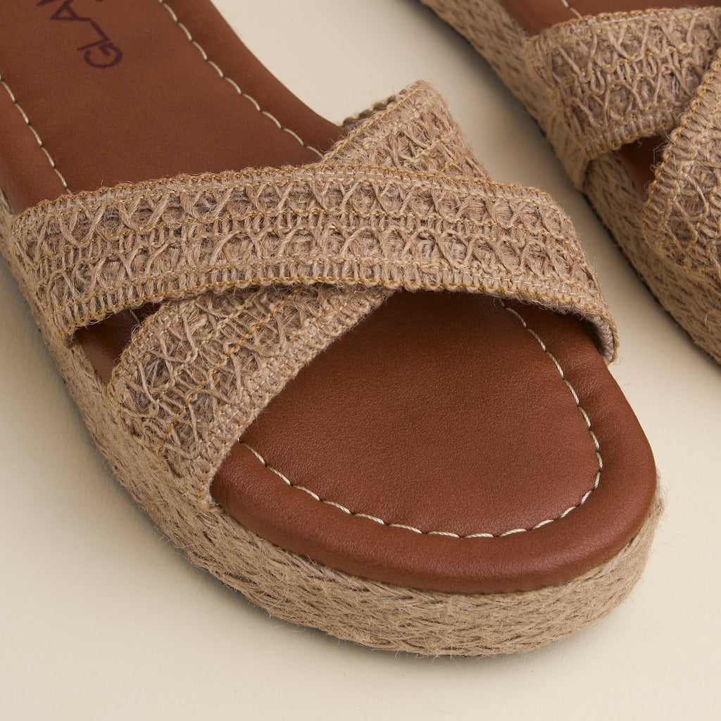 Gaia Slippers in Havane — handcrafted women's slippers from Glamsy Egypt