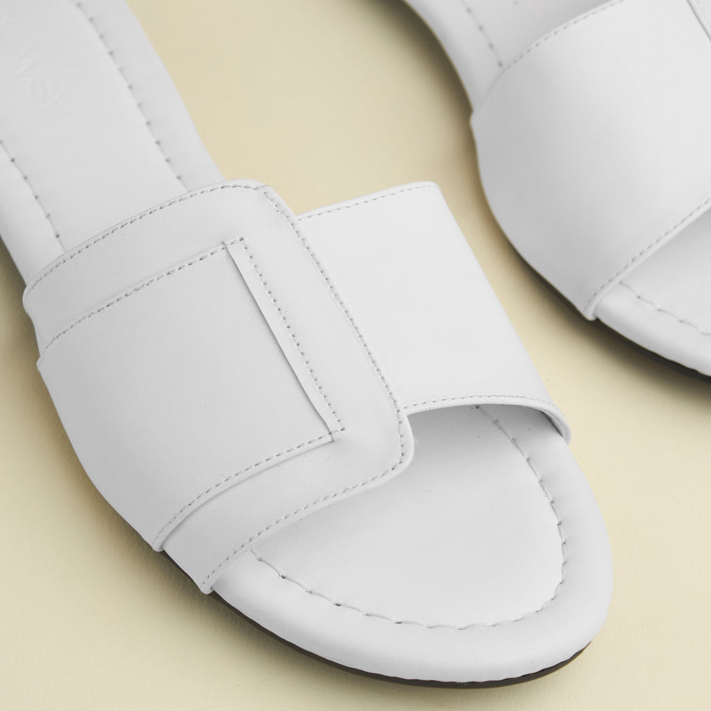 Selene Slippers — handcrafted women's slippers from Glamsy Egypt