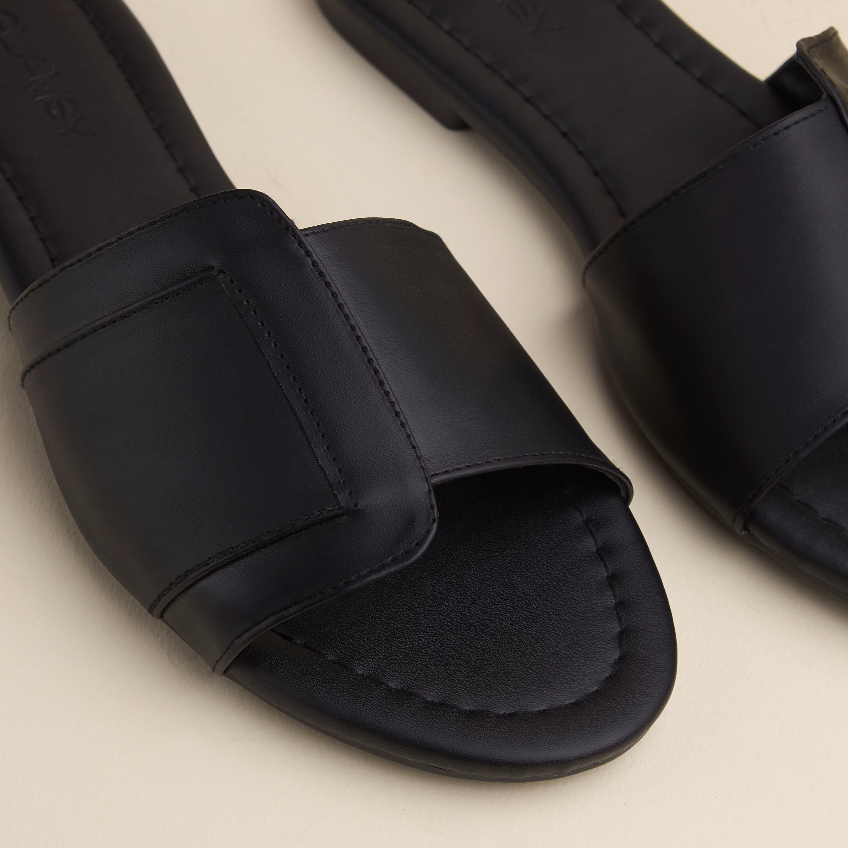 Selene Slippers — handcrafted women's slippers from Glamsy Egypt