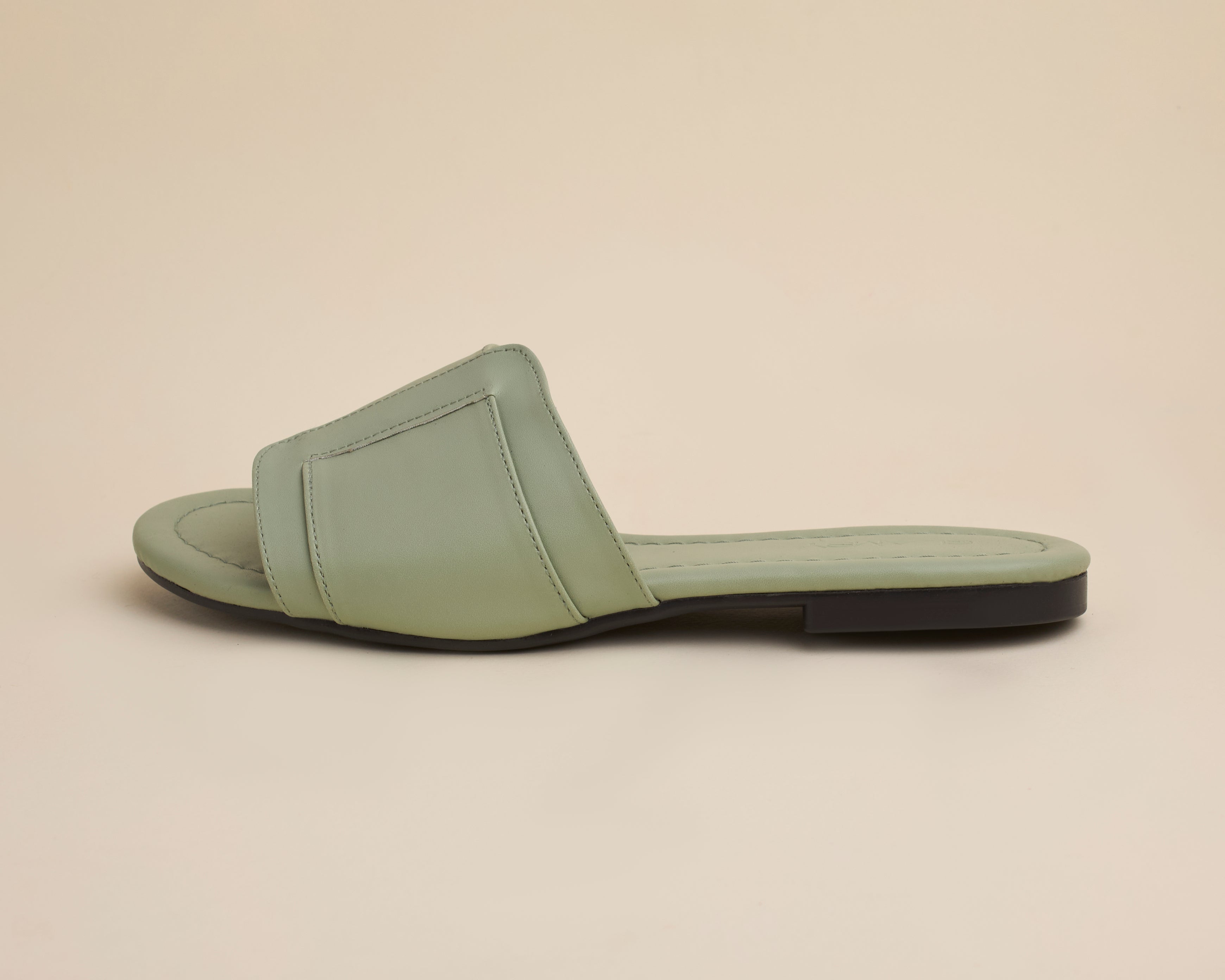 Selene Slippers — handcrafted women's slippers from Glamsy Egypt