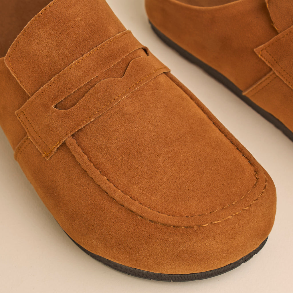 Veloura Clogs (Suede) — handcrafted women's clogs from Glamsy Egypt