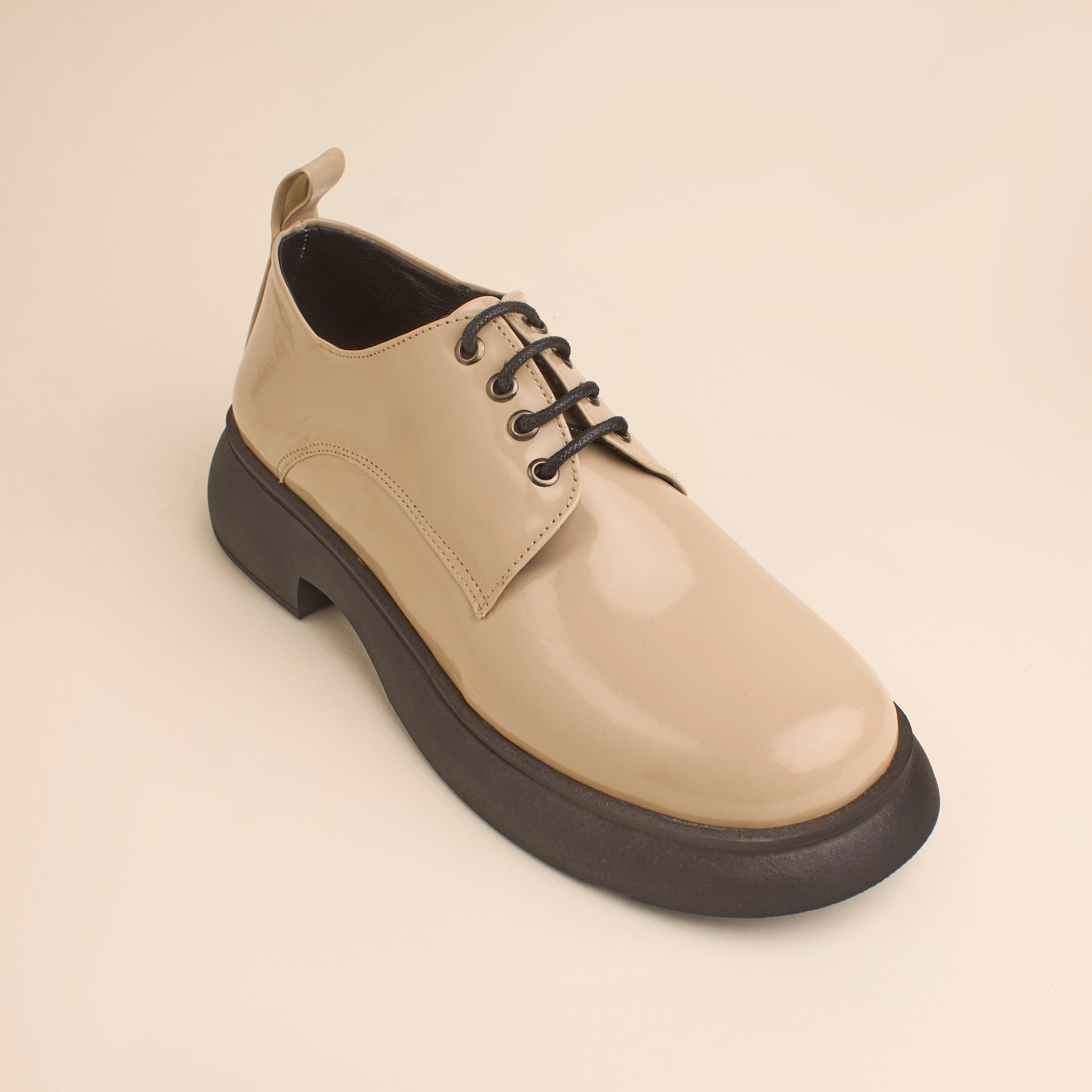 Verona Oxford Loafers — handcrafted women's loafers from Glamsy Egypt