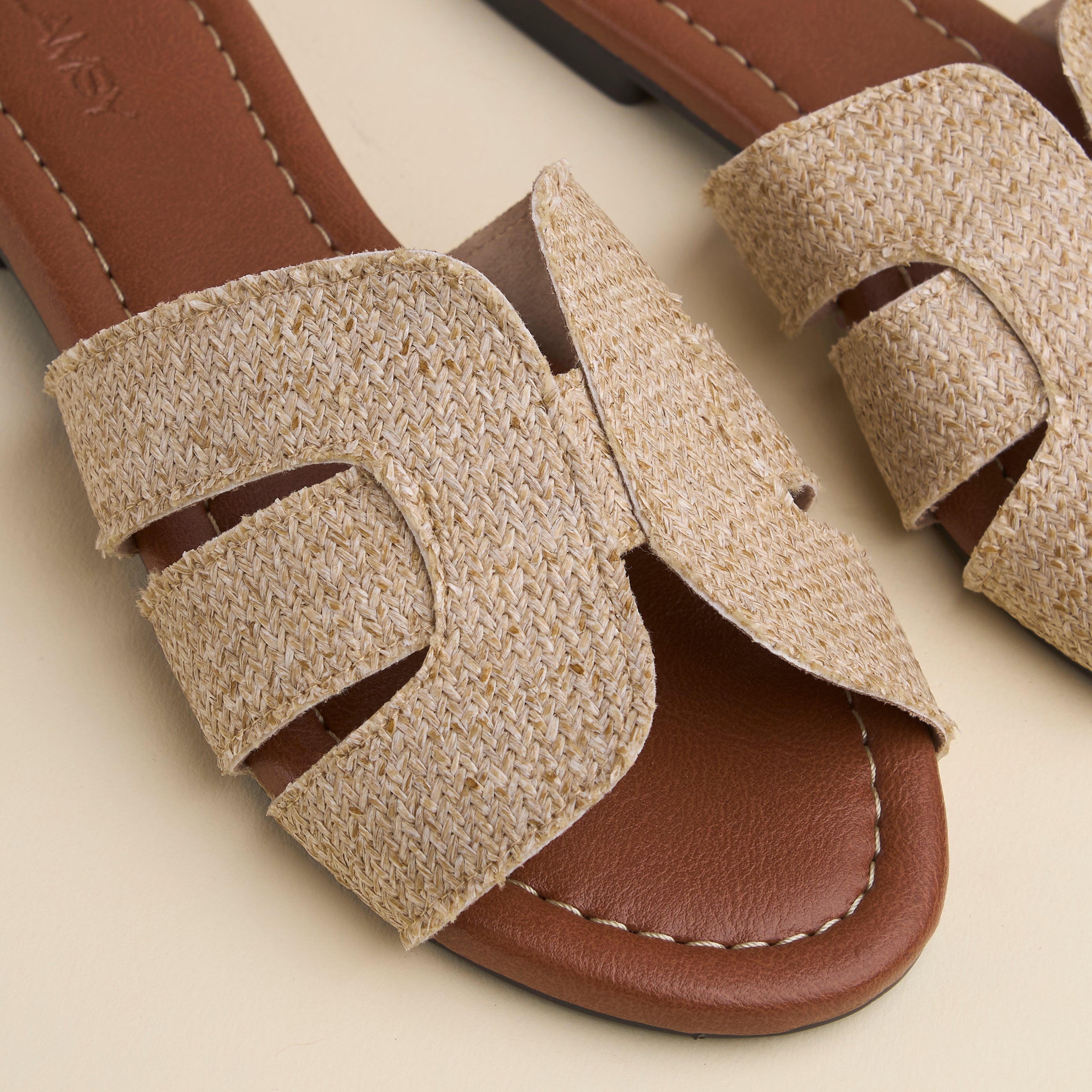 CETO Slippers — handcrafted women's slippers from Glamsy Egypt