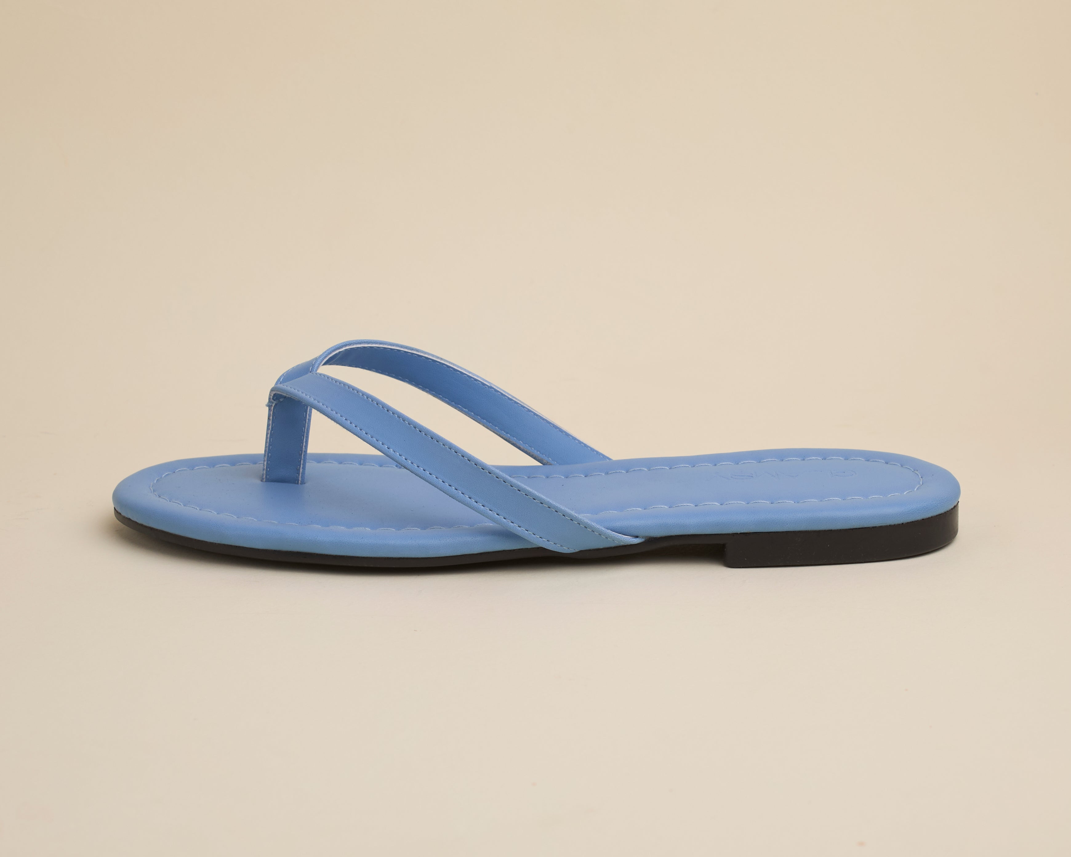 Aura Slippers — handcrafted women's slippers from Glamsy Egypt