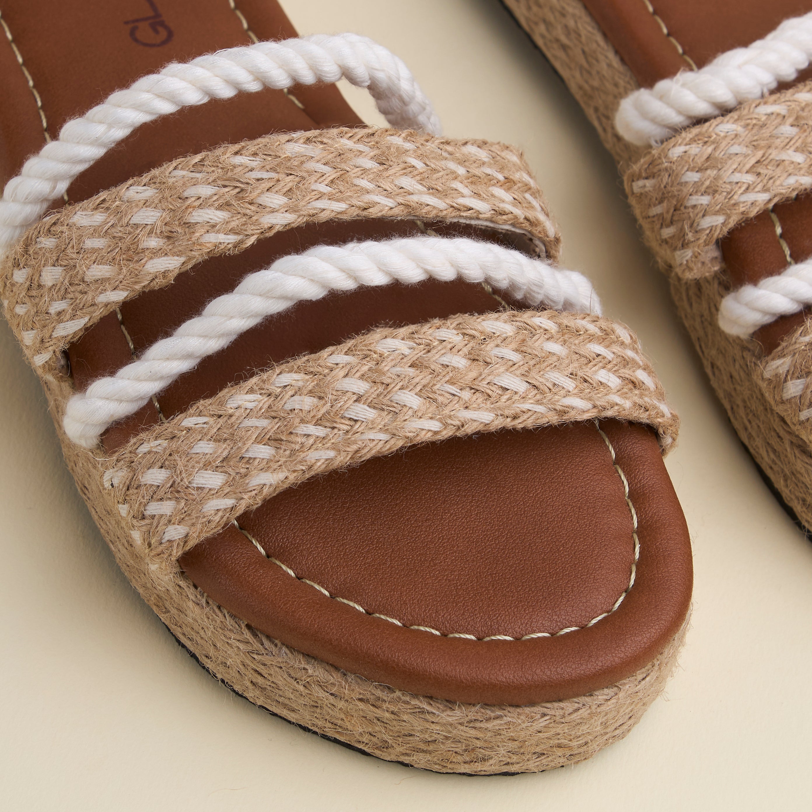 HERA Slippers in Havane — handcrafted women's slippers from Glamsy Egypt