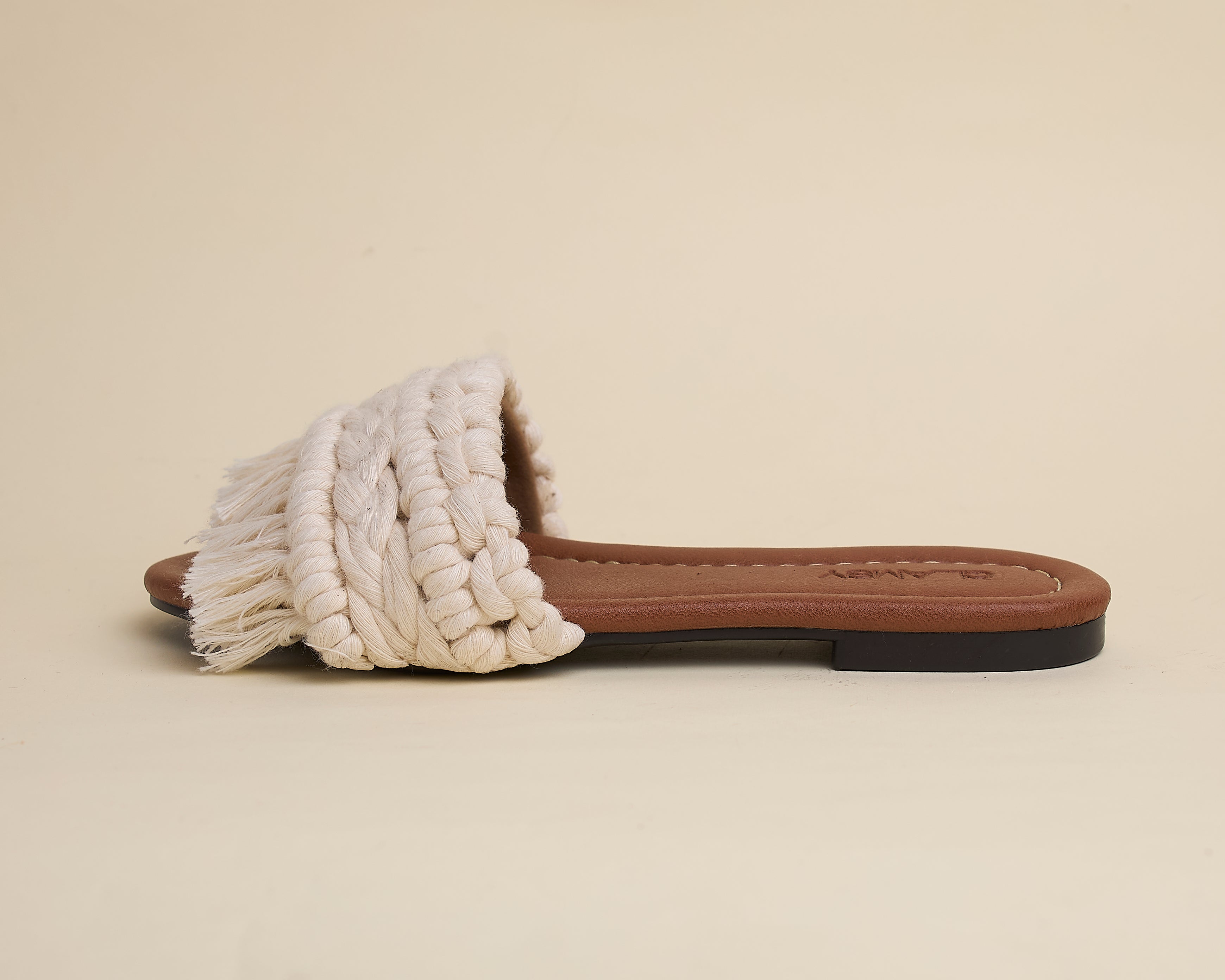 Rhea Slippers (Macramé)