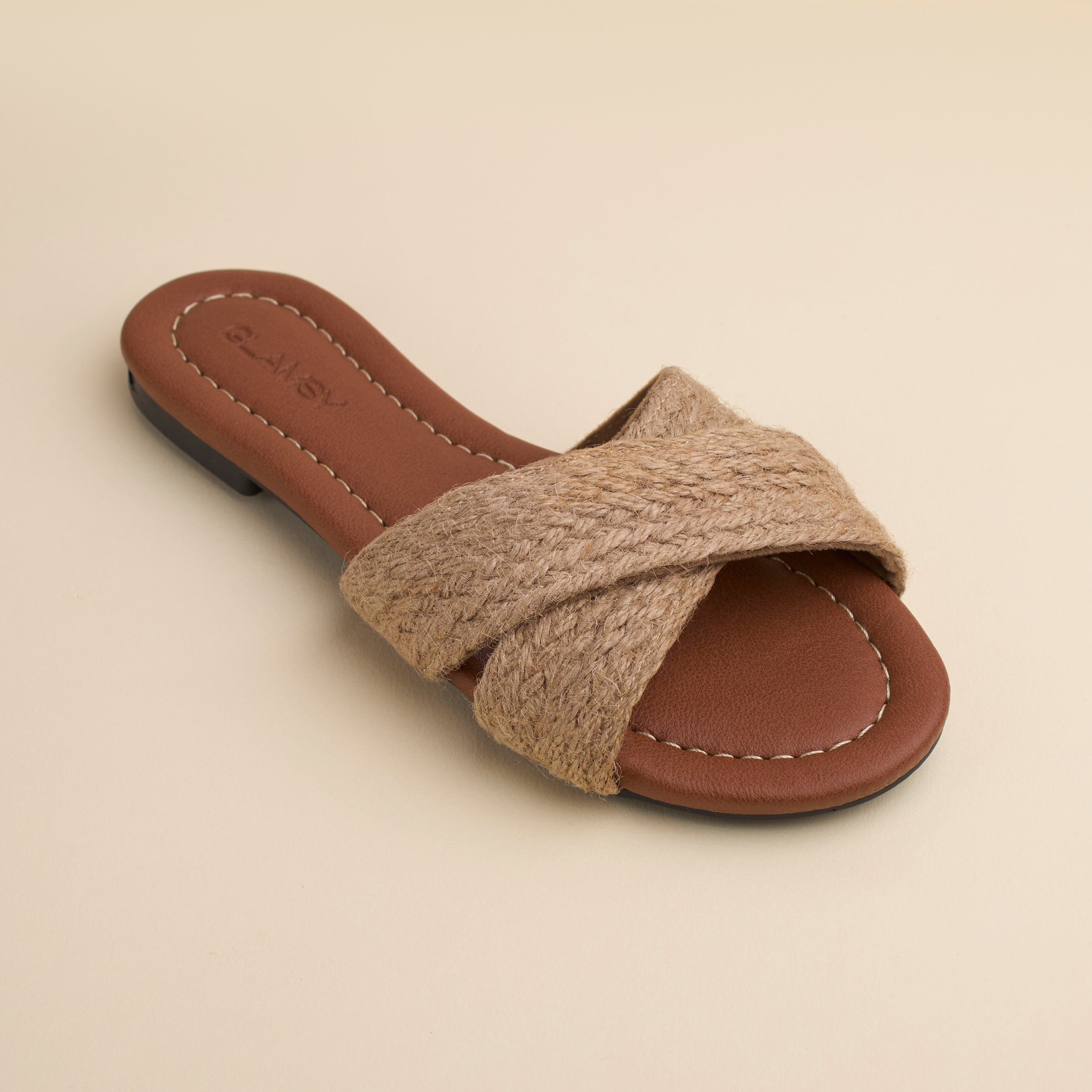 Cjute Slippers — handcrafted women's slippers from Glamsy Egypt