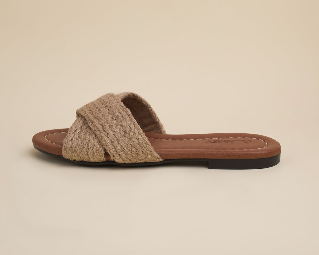 Cjute Slippers — handcrafted women's slippers from Glamsy Egypt
