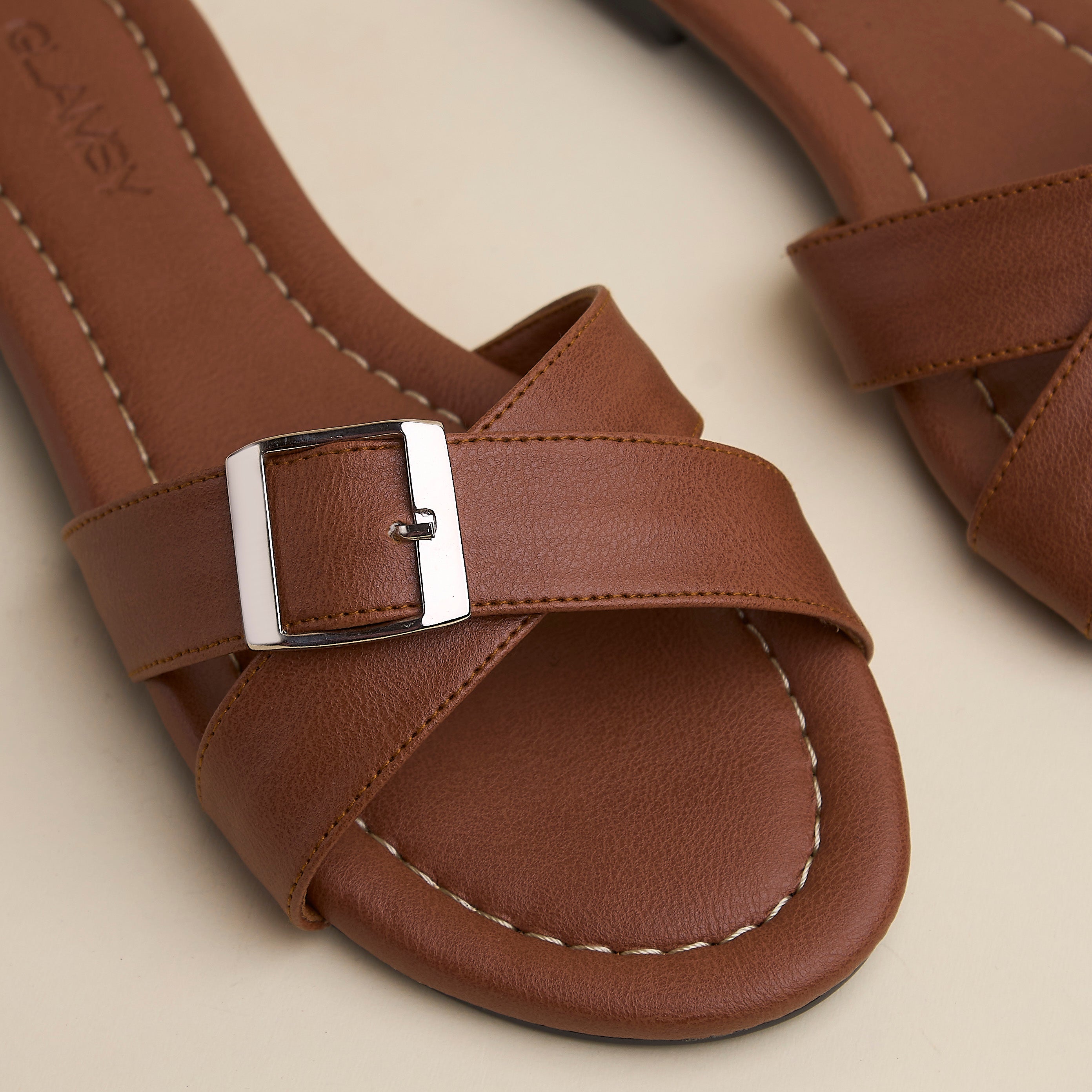 Harmonia Slippers — handcrafted women's slippers from Glamsy Egypt