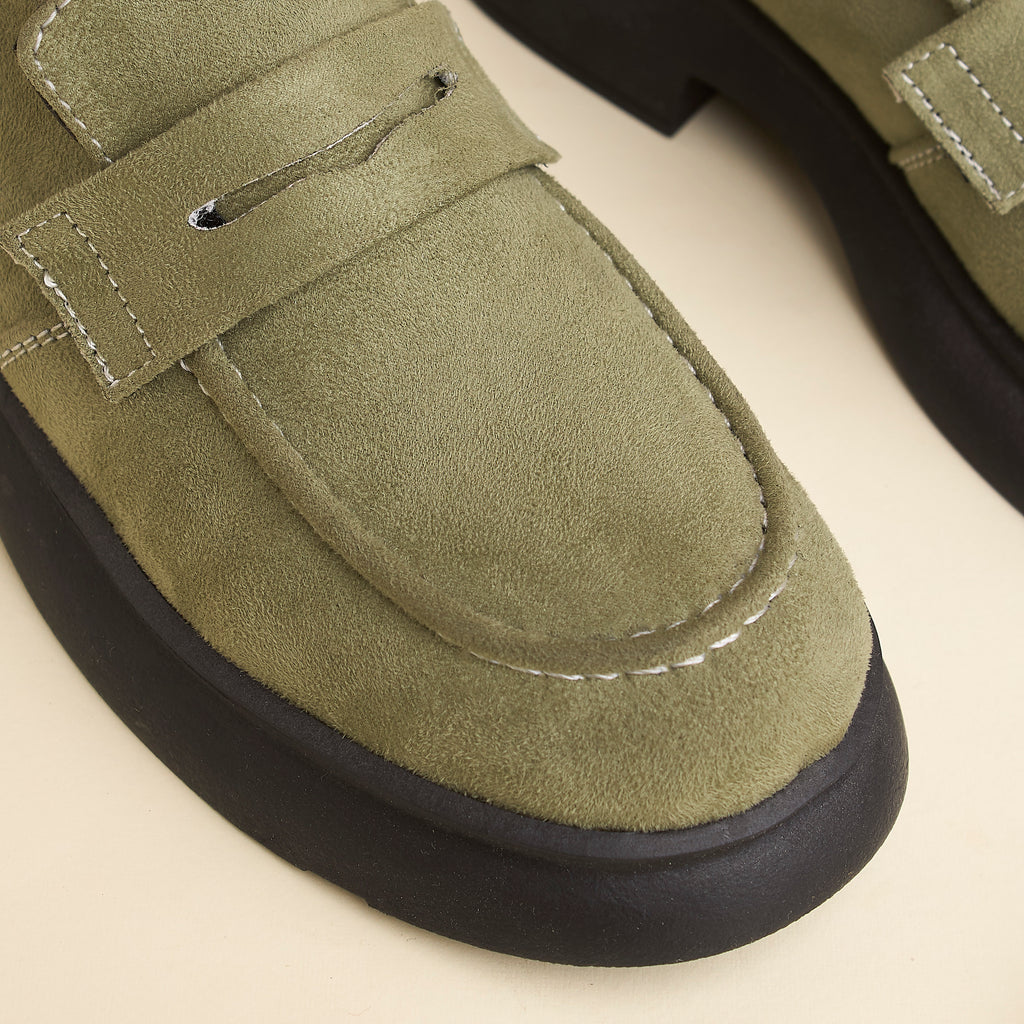 Luna Loafers — handcrafted women's loafers from Glamsy Egypt