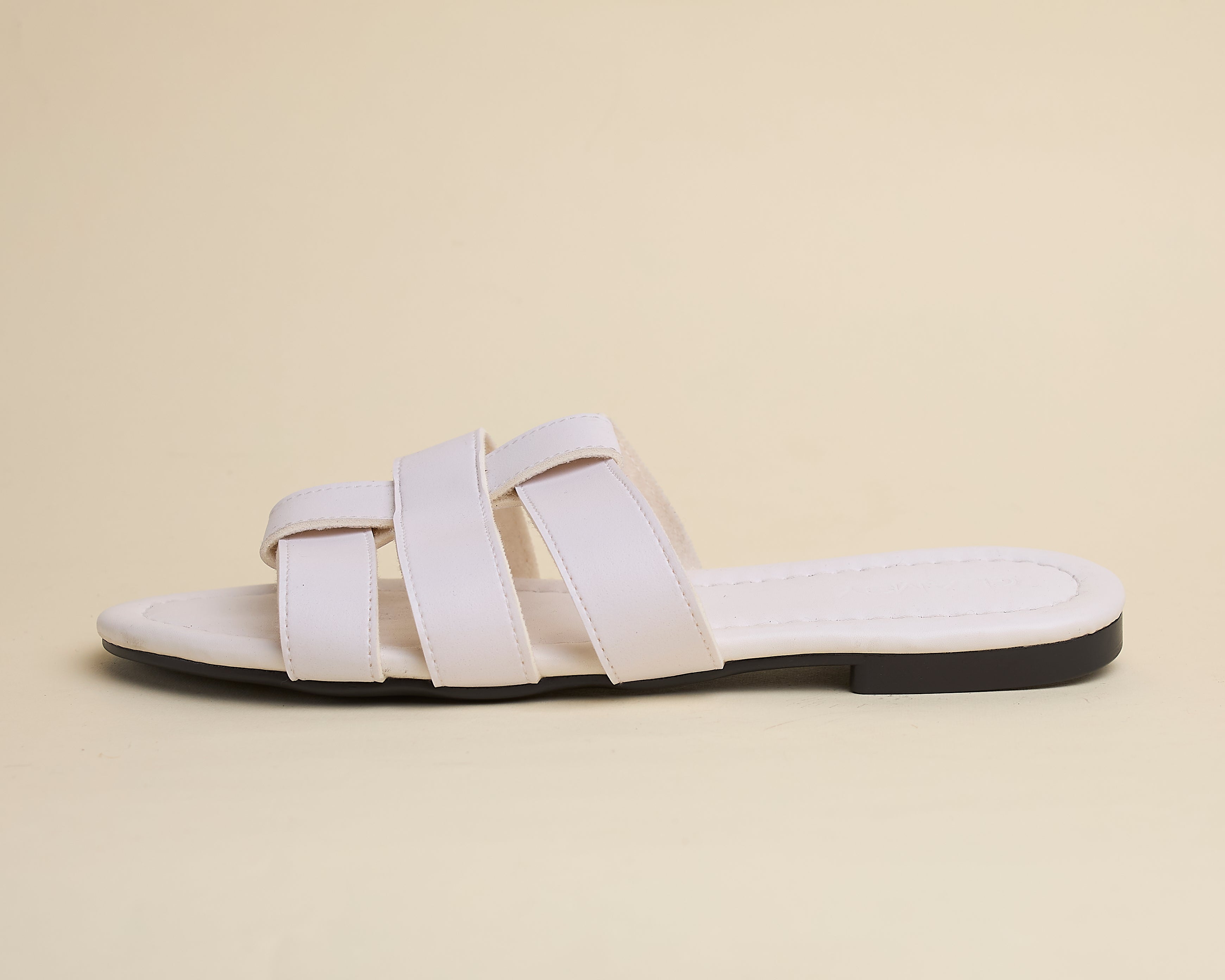 Thalia Slippers — handcrafted women's slippers from Glamsy Egypt