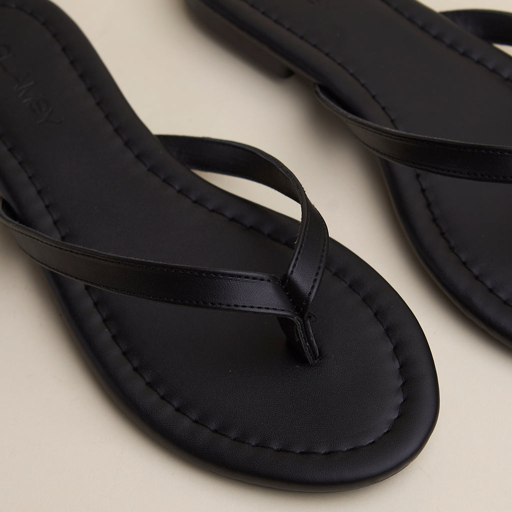 Aura Slippers — handcrafted women's slippers from Glamsy Egypt