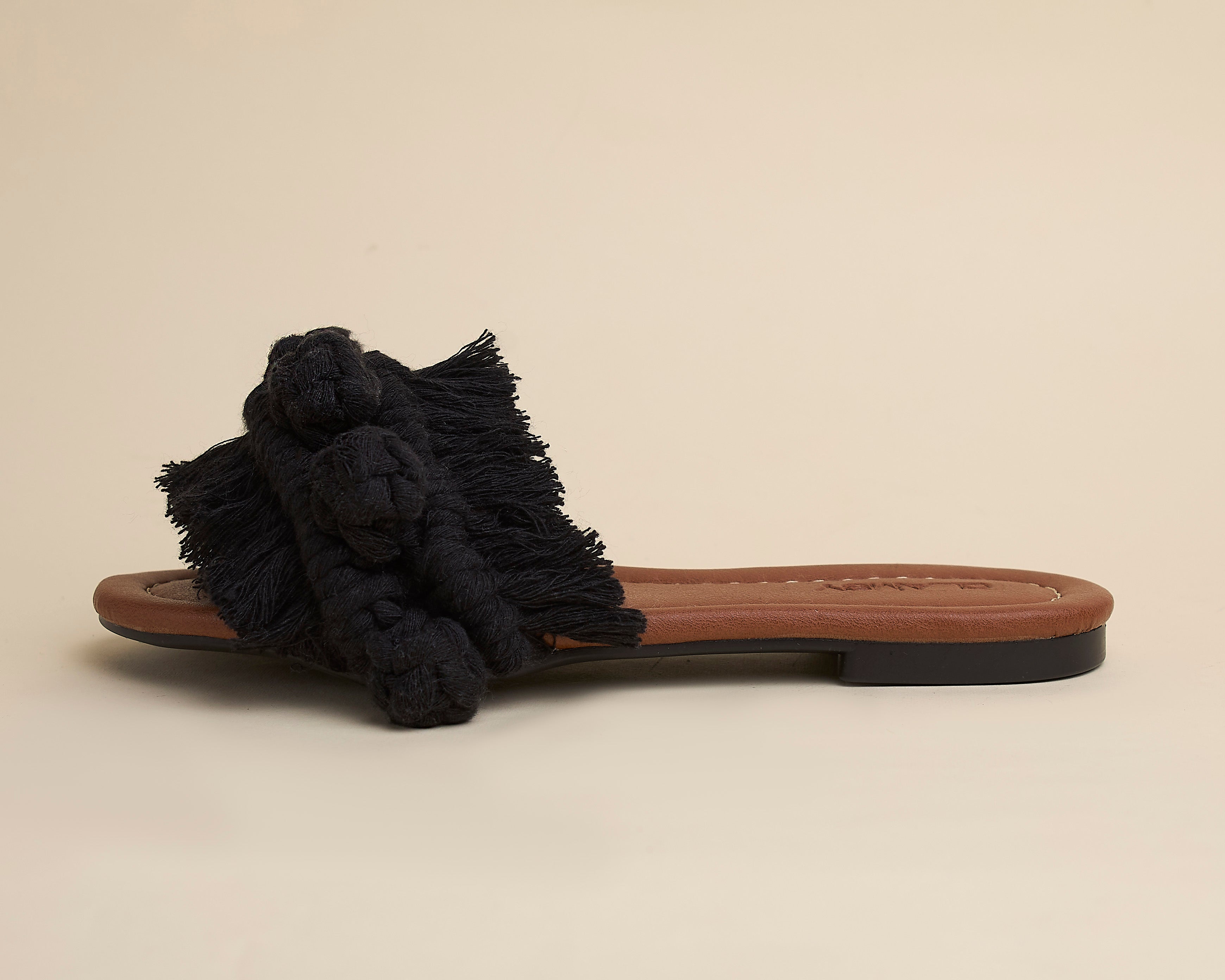 Seren Slippers (Macramé)