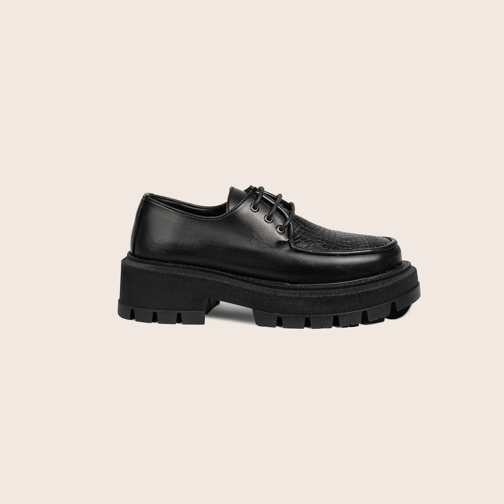 Leona Loafers — handcrafted women's loafers from Glamsy Egypt