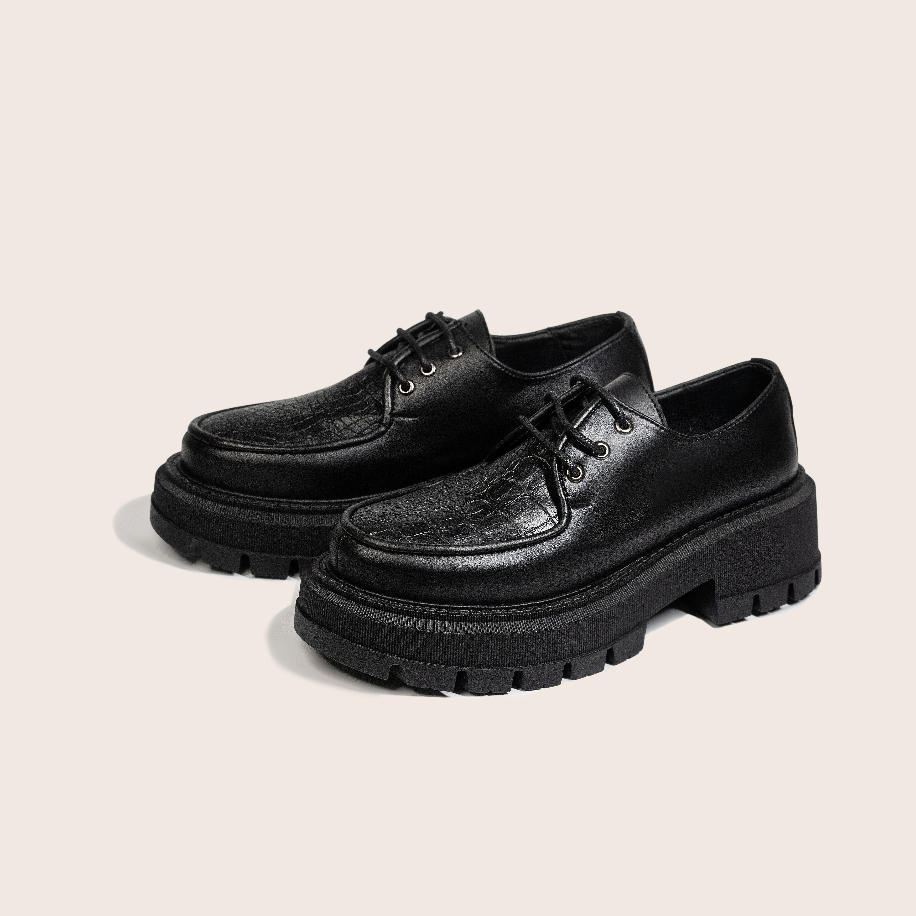 Leona Loafers — handcrafted women's loafers from Glamsy Egypt