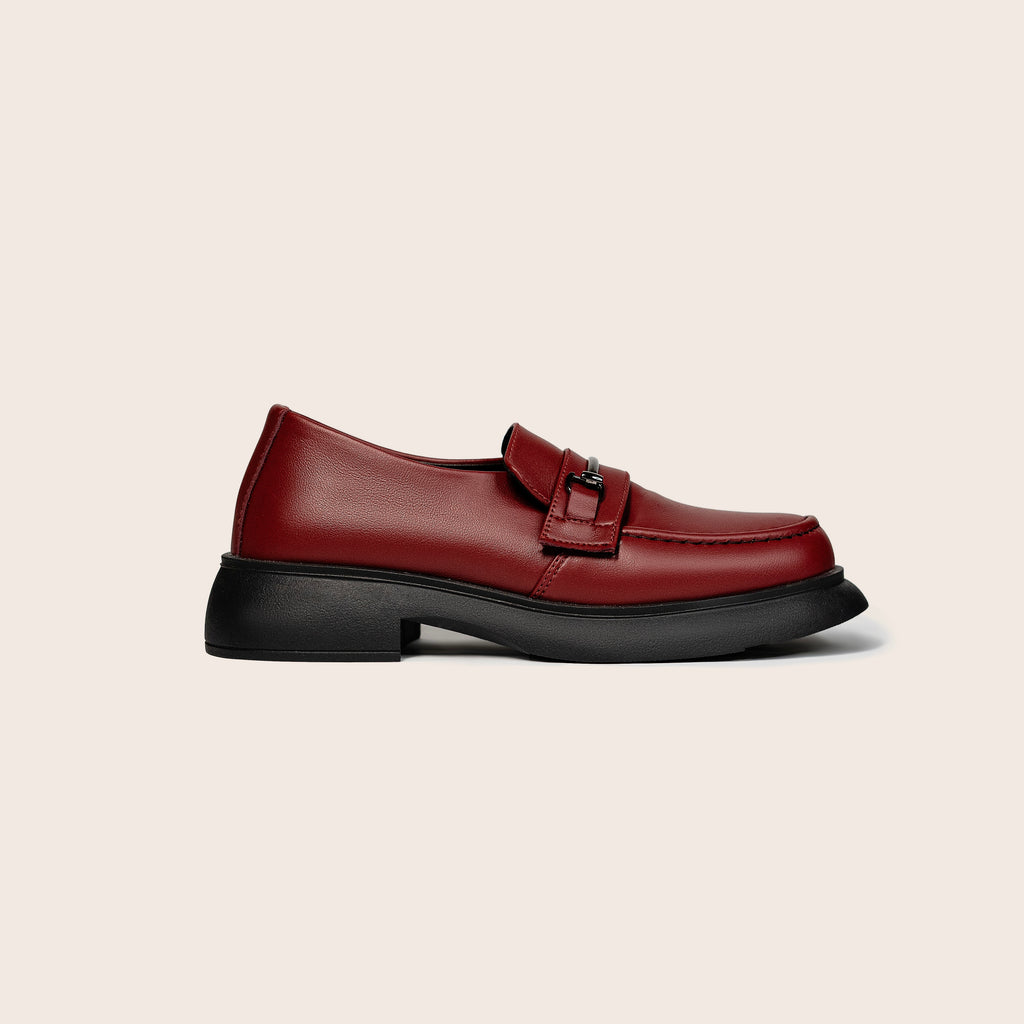 Luna Loafers — handcrafted women's loafers from Glamsy Egypt