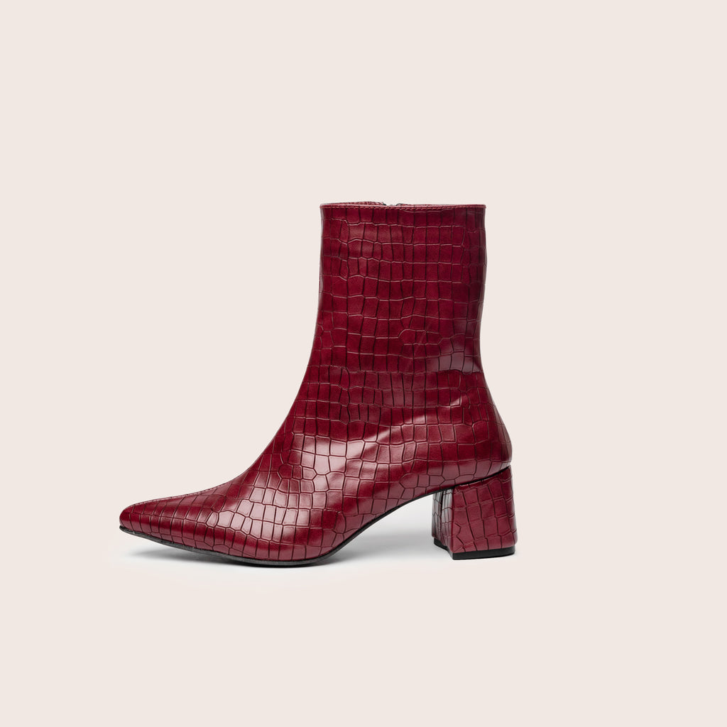 CÉLIA Croc Boots — handcrafted women's boots from Glamsy Egypt