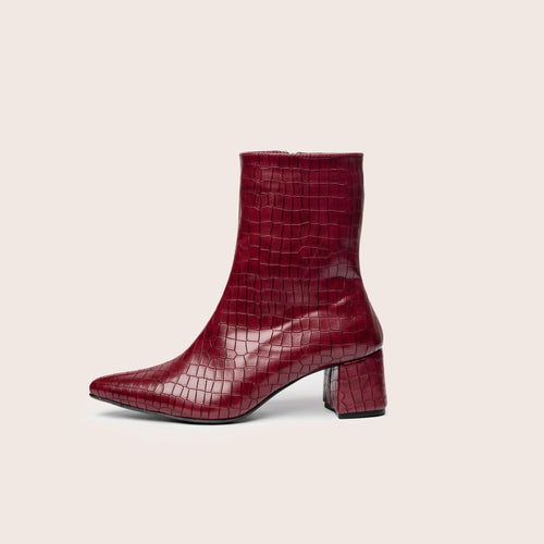 CÉLIA Croc Boots — handcrafted women's boots from Glamsy Egypt